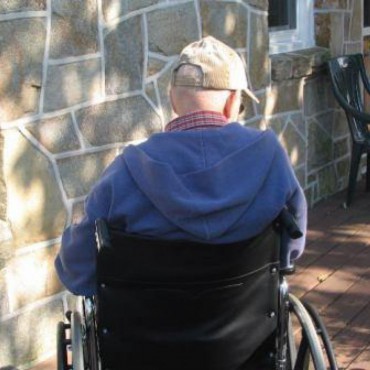 Hoogleraren: Eigen bijdrage dementie rampzalig