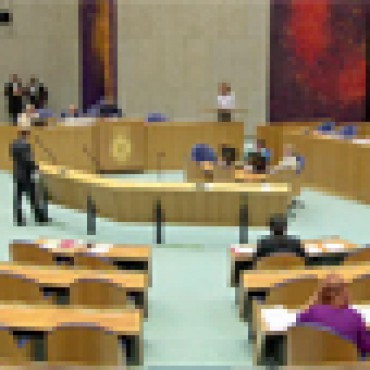 Kijk mee vanmiddag: wetsvoorstel Zorg en dwang in het parlement
