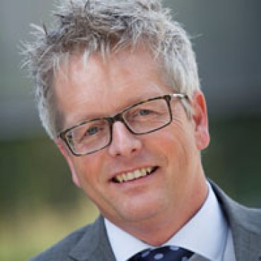 Prof. Jan Hamers:  ‘Vastbinden is niet goed en niet nodig’